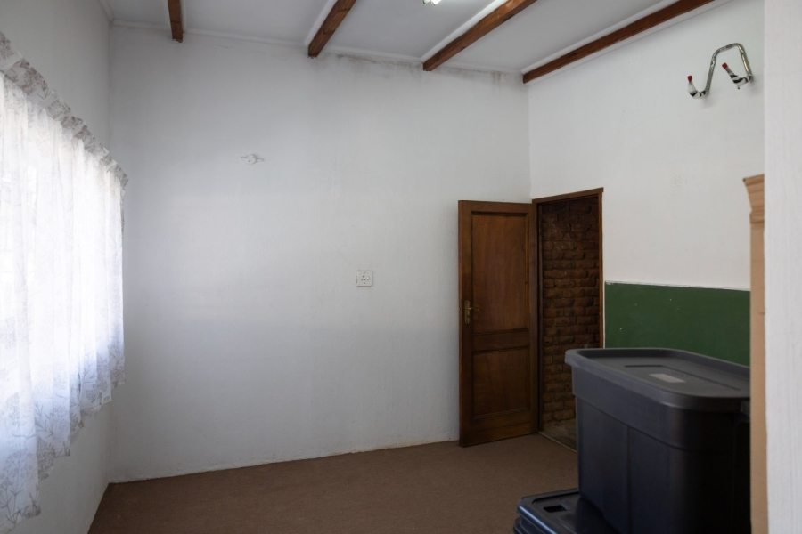 4 Bedroom Property for Sale in Ifafi North West
